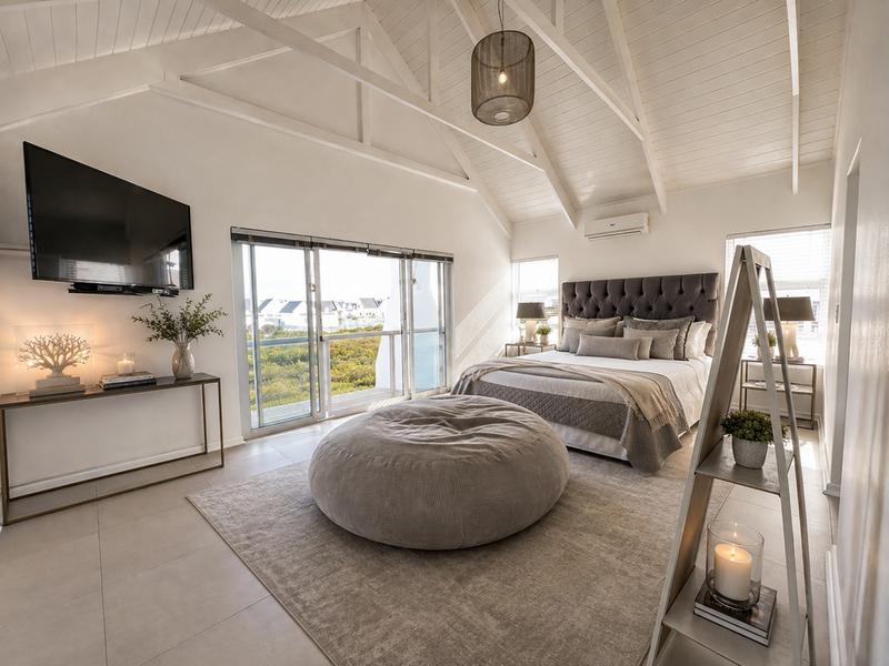 4 Bedroom Property for Sale in Dwarskersbos Western Cape